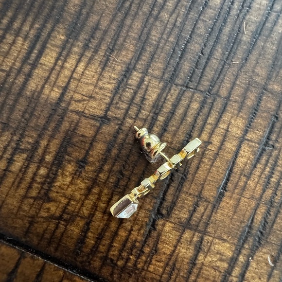 Christian Dior logo brooch or pin,  made of gold-tone metal. - Picture 3 of 4